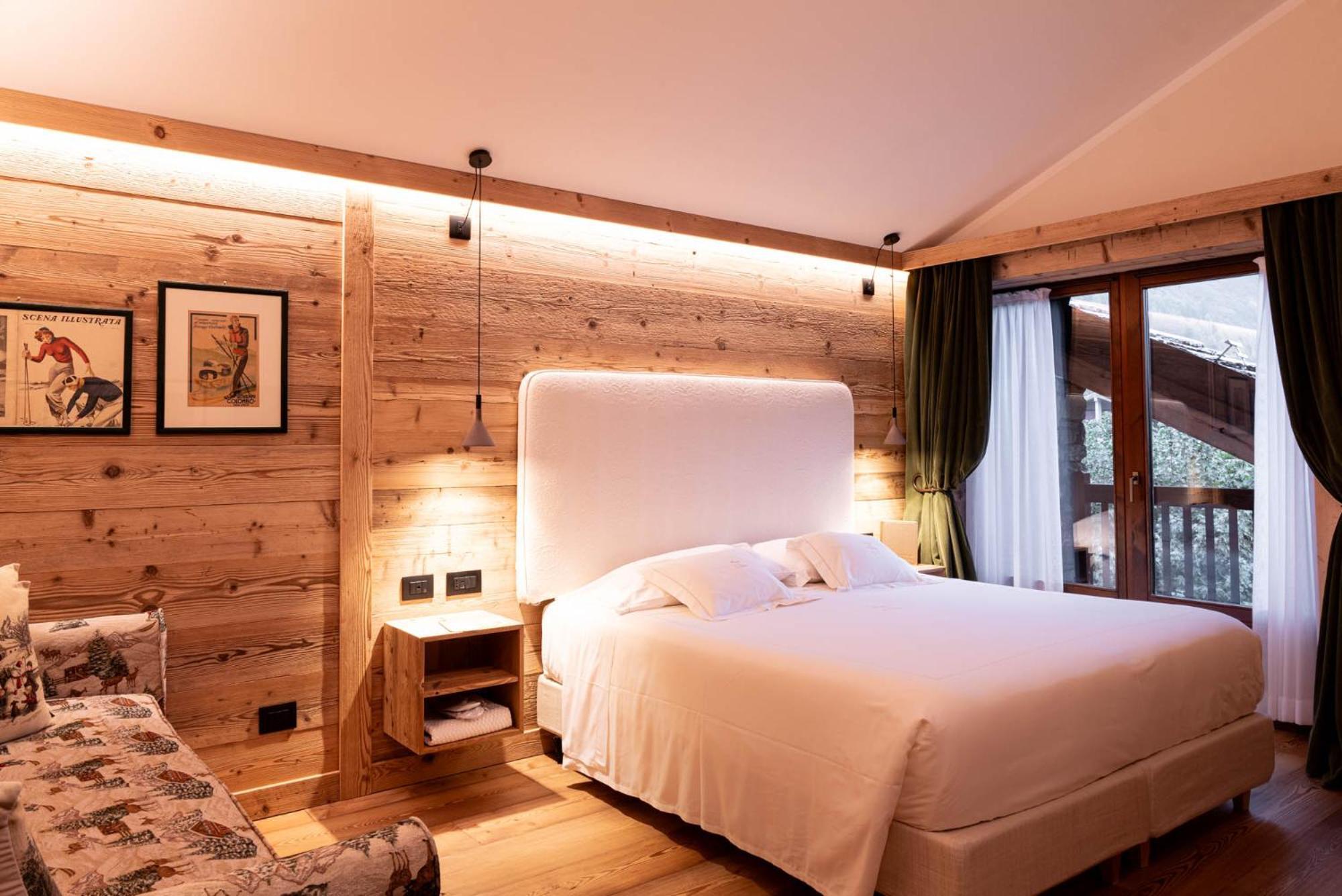 Auberge De La Maison Courmayeur Bagian luar foto
