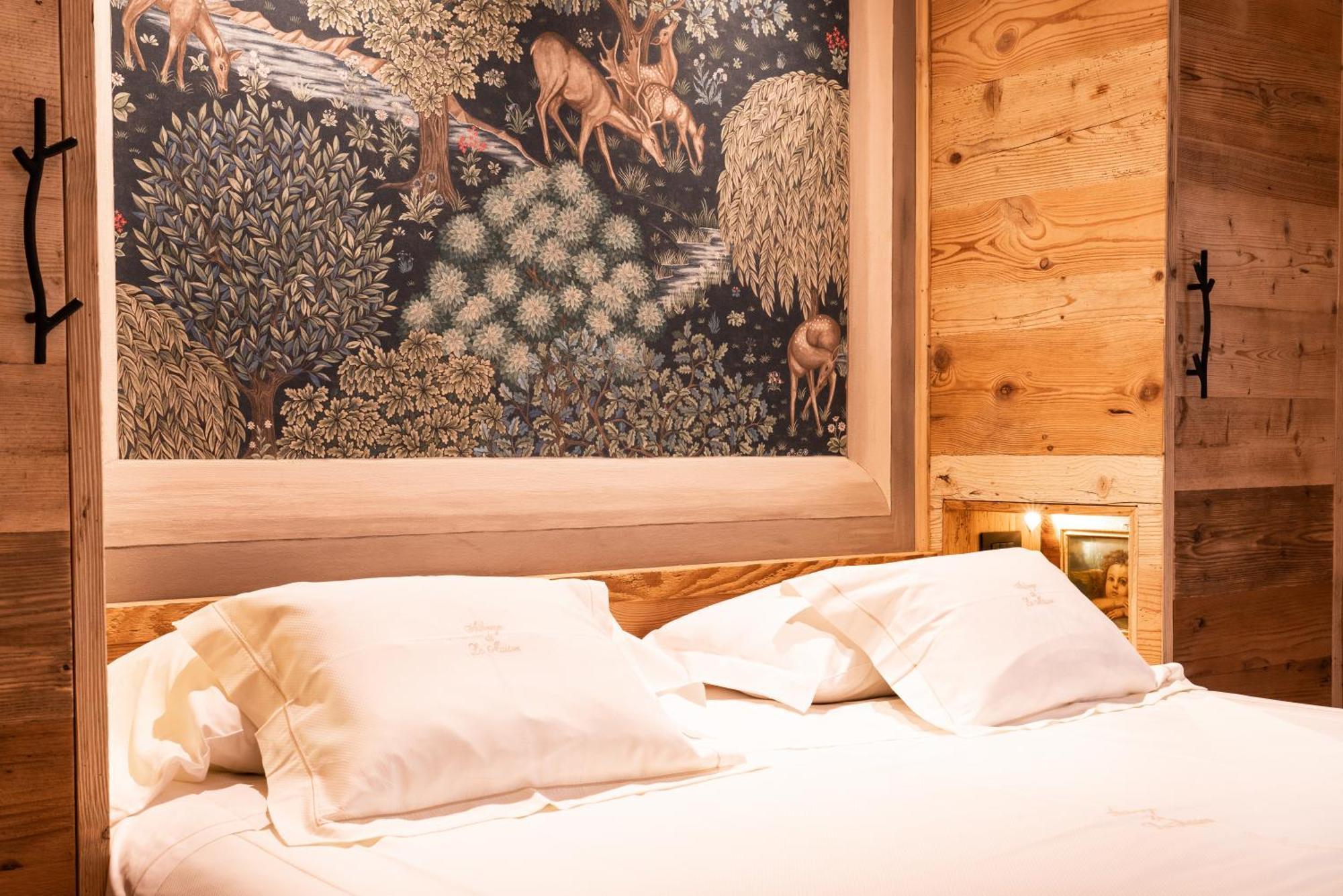 Auberge De La Maison Courmayeur Bagian luar foto