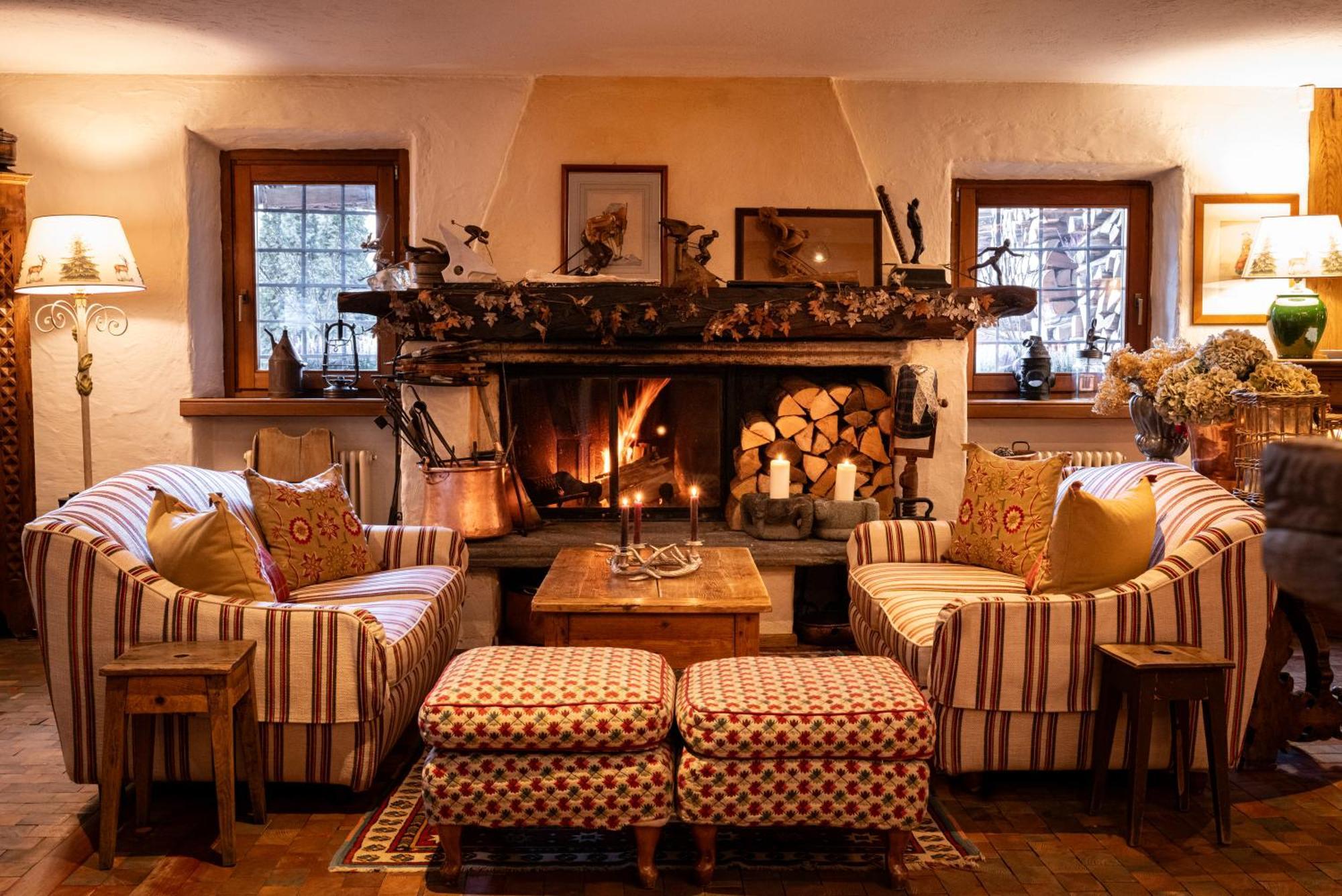 Auberge De La Maison Courmayeur Bagian luar foto