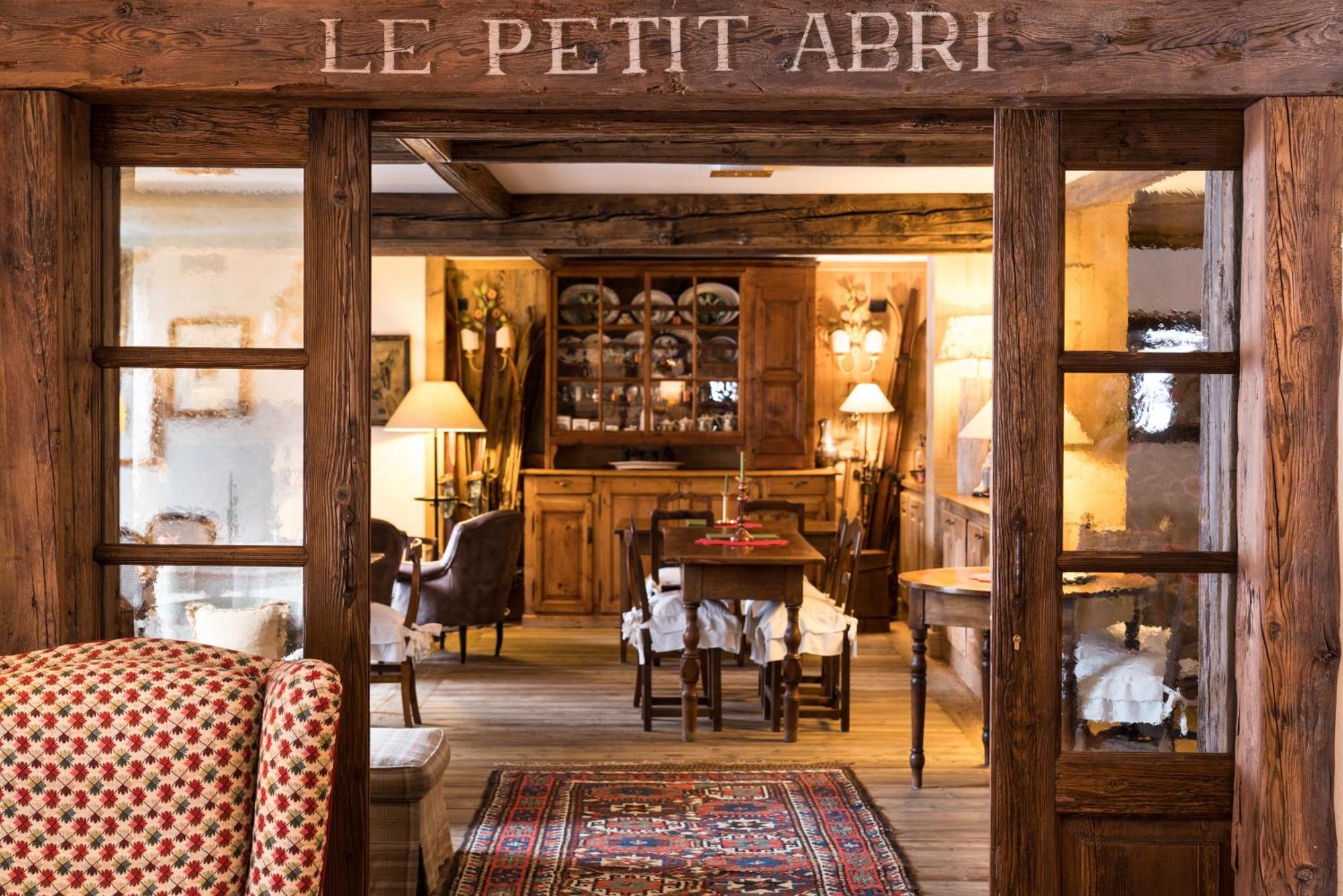 Auberge De La Maison Courmayeur Bagian luar foto