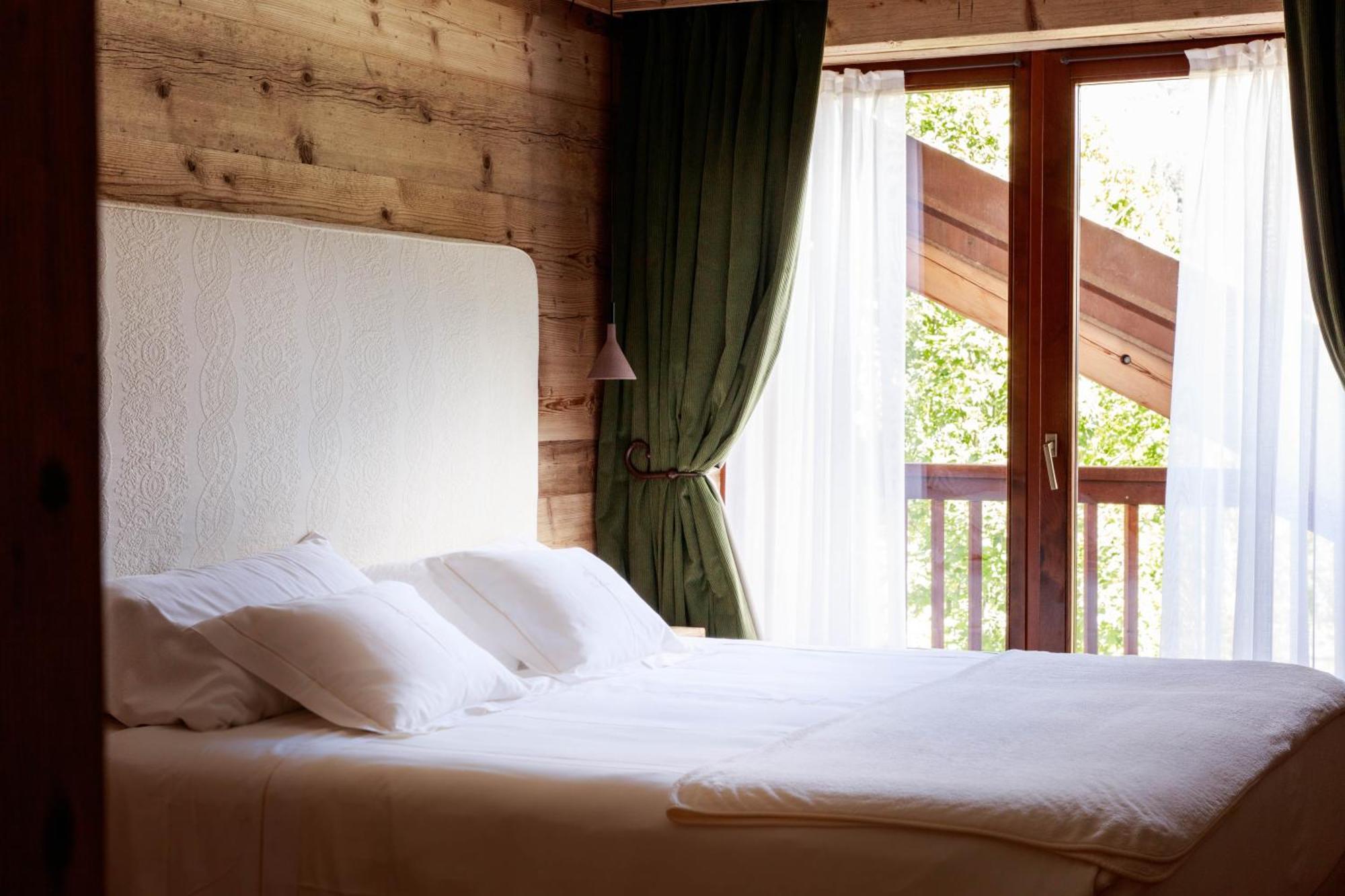 Auberge De La Maison Courmayeur Bagian luar foto